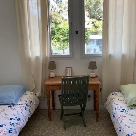 Tres Proche De La 꺄부흐