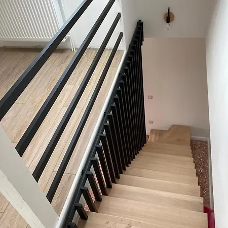 Tres Proche De La Villa *