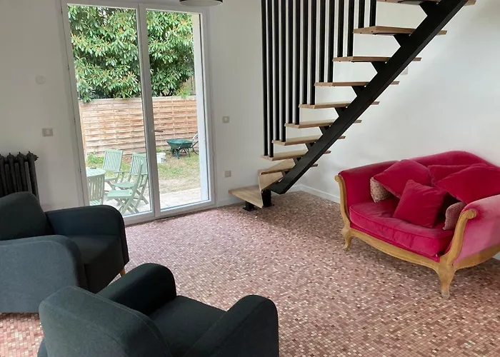 Tres Proche De La * Cabourg